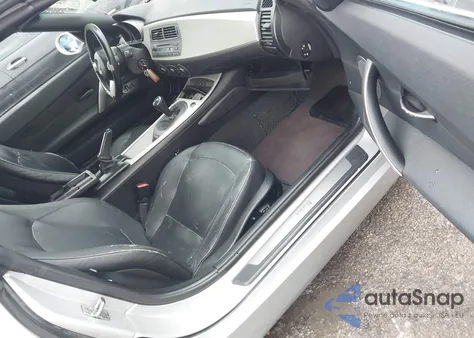 2004 BMW Z4 2.5I z USA, uszkodzony, nr VIN 4USBT33584LR67978